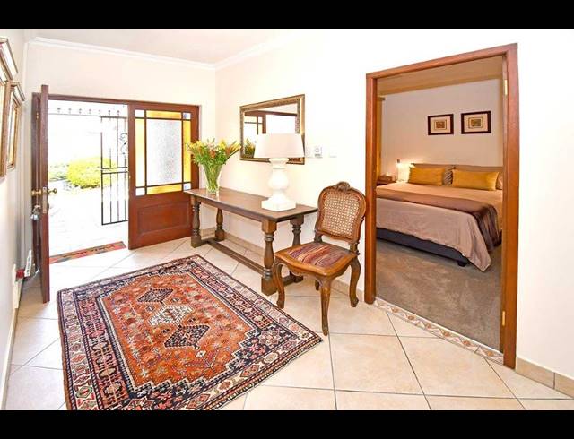 3 BEDROOM FREEHOLD FOR SALE IN CRAIGHALL